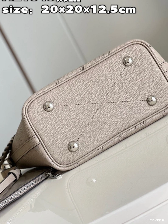 PM BLOSSOM LOUIS VUITTON 0725